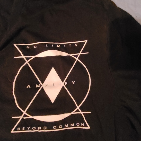 Amplify L/S Tshirt XL - Picture 4 of 5